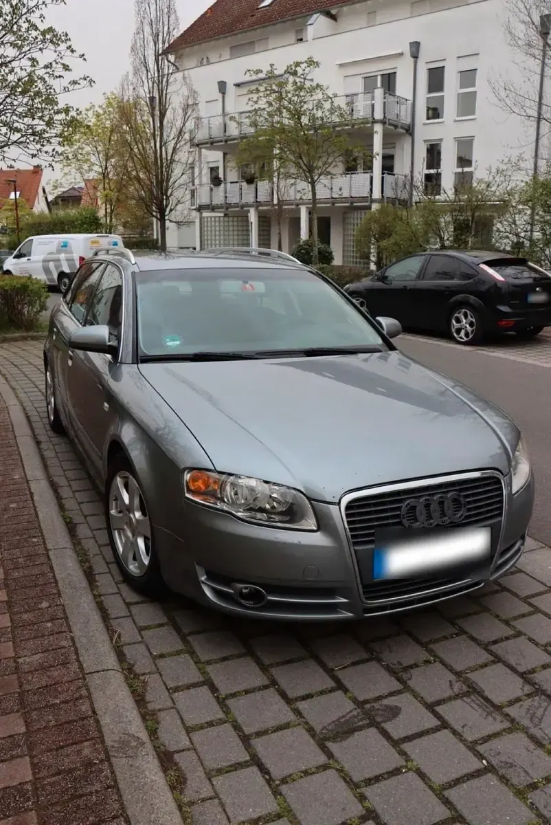 Gebraucht Audi A4 140 PS (102 kW) 2006 Grau Kombi