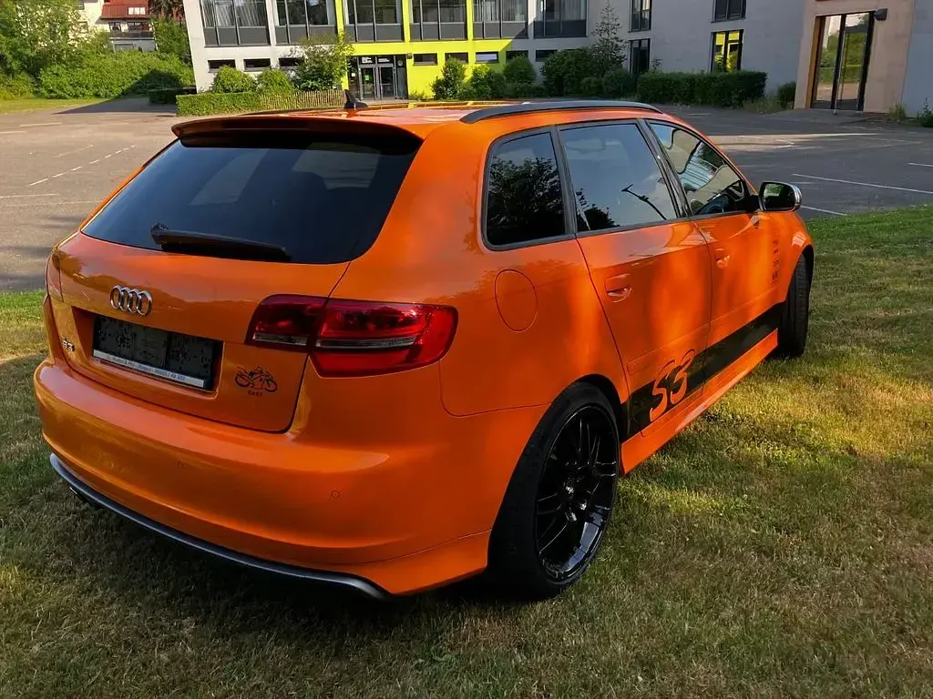 Gebraucht Audi S3 Sport 265 PS (194 kW) 2011 Orange Kleinwagen