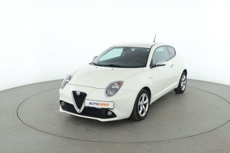 Weiß Gebraucht 2017 Alfa Romeo MiTo Super Kleinwagen | 10.060 € - Bild 1/4
