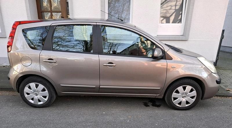 Gebraucht Nissan Note 110 PS (80 kW) 2007 Braun Kleinwagen