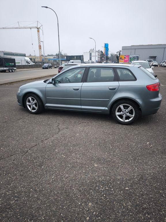 Gebraucht Audi A3 Ambiente 105 PS (77 kW) 2011 Kleinwagen
