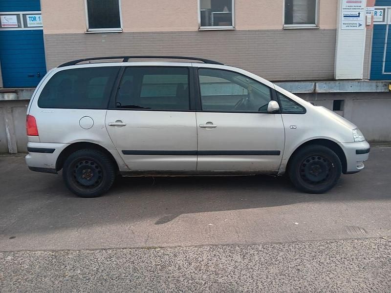 Gebraucht VW Sharan Highline 131 PS (96 kW) 2004 Grau Van / Kleinbus