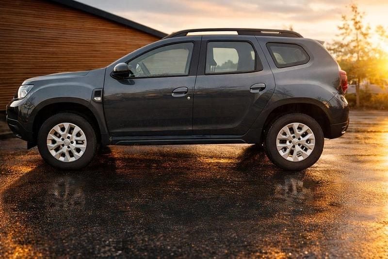 Gebraucht Dacia Duster Comfort 101 PS (74 kW) 2021 Grau SUV