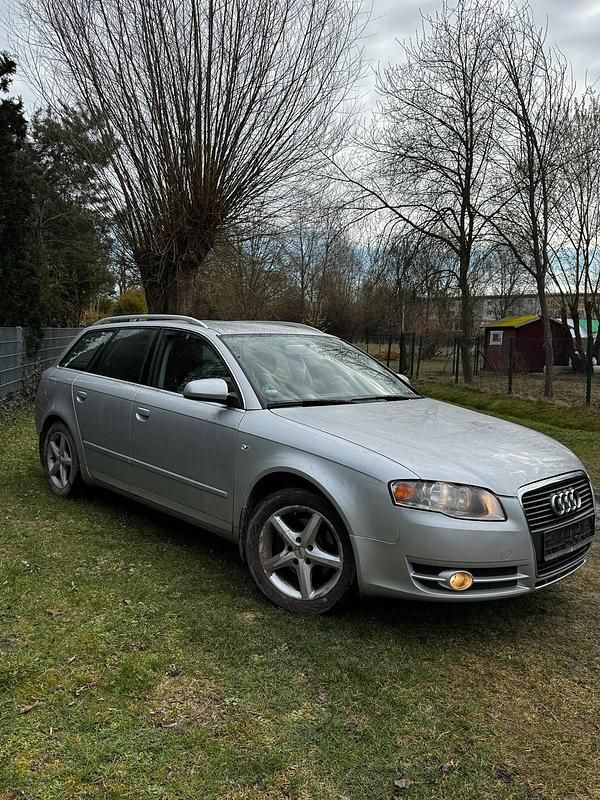 Gebraucht Audi A4 140 PS (102 kW) 2007 Grau Kombi