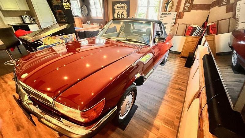 Gebraucht Mercedes SL380 204 PS (150 kW) 1983 Rot Cabrio