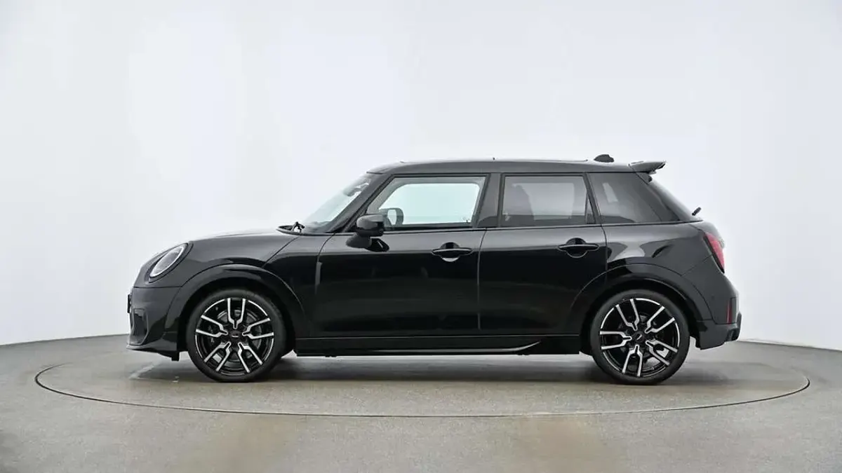Gebraucht Mini John Cooper Works 156 PS (114 kW) 2025 Schwarz Kleinwagen