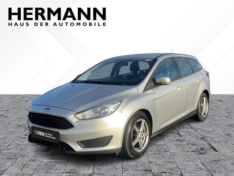 Polarsilber (silber) Gebraucht 2015 Ford Focus Trend Kombi | 8.990 € (Etwas zu teuer) - Bild 1/4