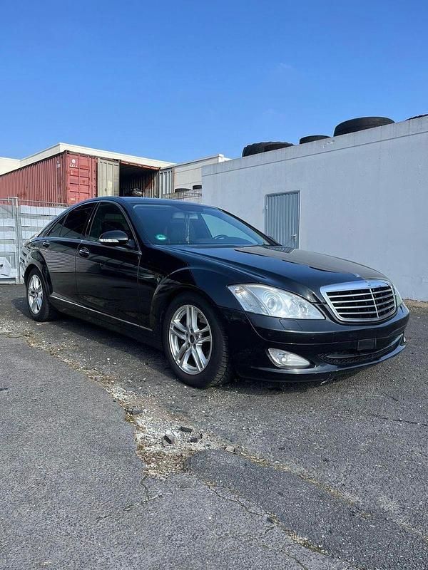Schwarz Gebraucht 2008 Mercedes S320 Limousine | 7.200 € (Superpreis) - Bild 1/4