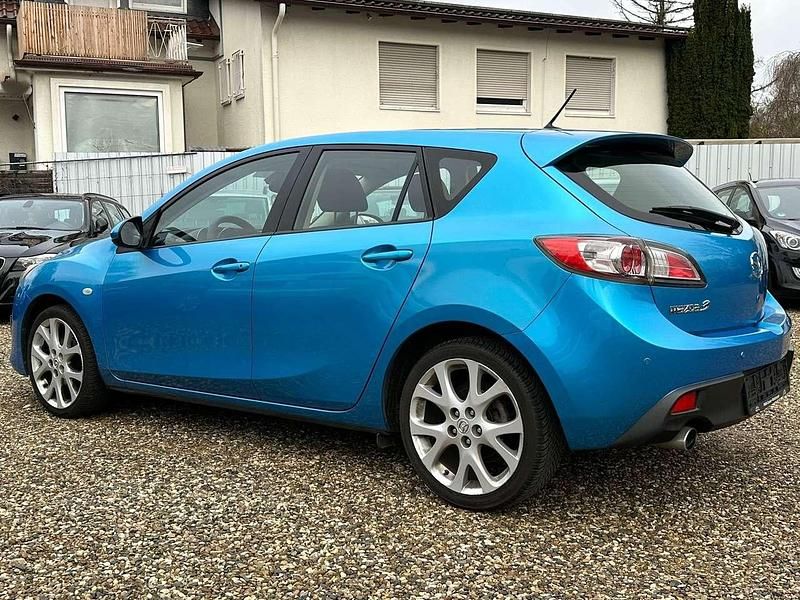 Gebraucht Mazda 3 High 105 PS (77 kW) 2009 Arktosblau metallic Kleinwagen