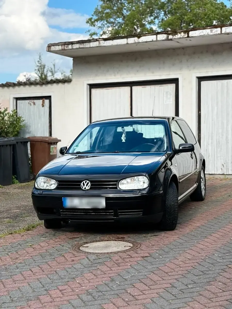 Gebraucht VW Golf IV 101 PS (74 kW) 2004 Schwarz Kleinwagen
