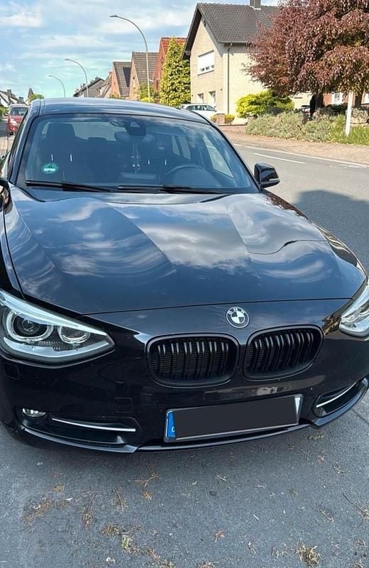Gebraucht BMW 116 Sport Line 136 PS (100 kW) 2013 Schwarz Kleinwagen