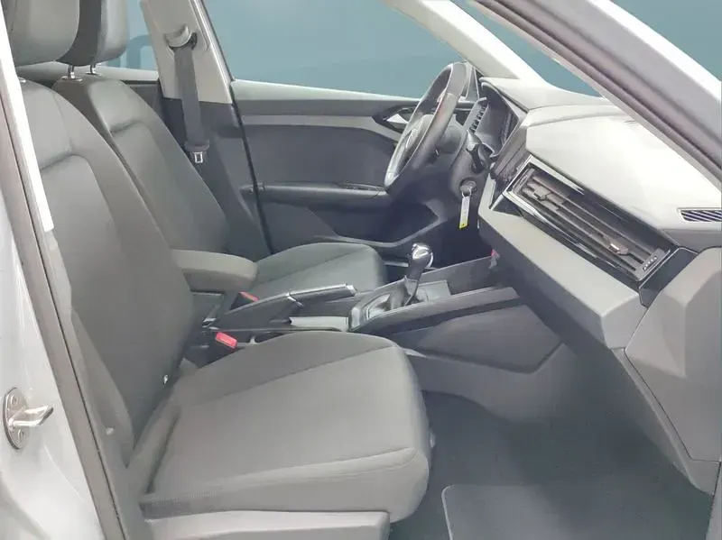Gebraucht Audi A1 110 PS (80 kW) 2022 Grau SUV