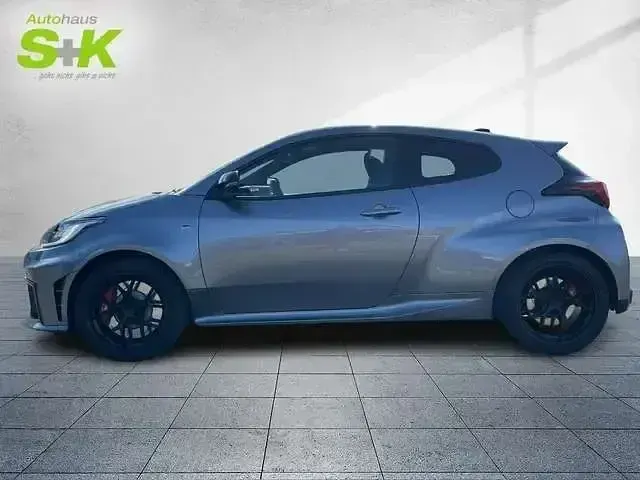 Gebraucht Toyota Yaris 280 PS (205 kW) 2024 Palladiumsilber metallic Kleinwagen