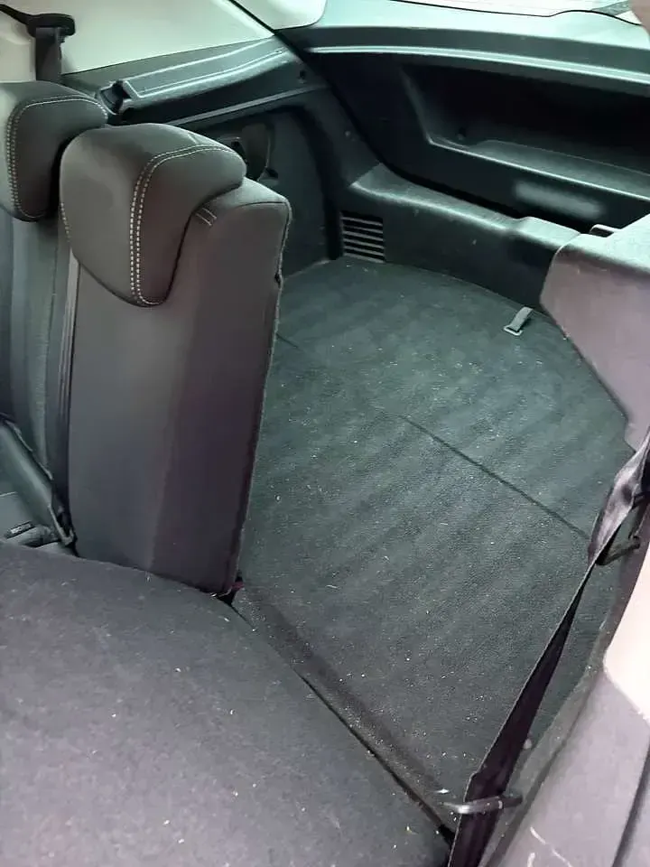 Używany Renault Mégane Dynamique 110 KM (80 kW) 2011 Czarny Sedan/Limuzyna