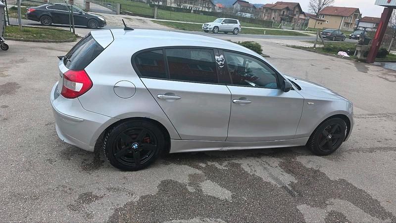 Gebraucht BMW 116 116 PS (85 kW) 2005 Silber Kleinwagen