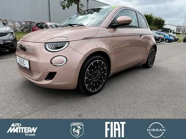 Rot Neu 2025 Fiat 500e La Prima Limousine | 28.490 € (Fairer Preis) - Bild 1/4