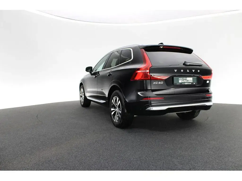Gebraucht Volvo XC60 Inscription 253 PS (186 kW) 2024 Schwarz SUV