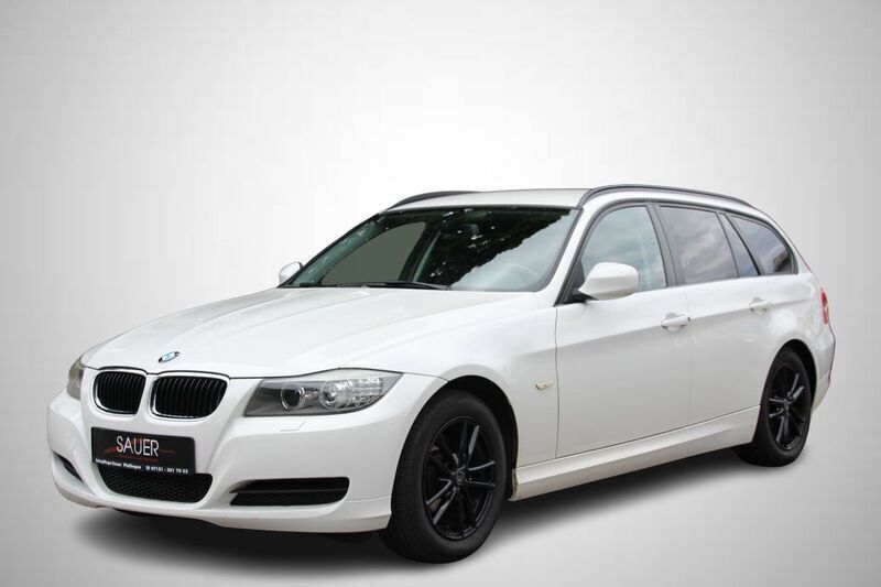 Weiß Gebraucht 2012 BMW 316 Comfort Edition Kombi | 8.000 € (Guter Preis) - Bild 1/4