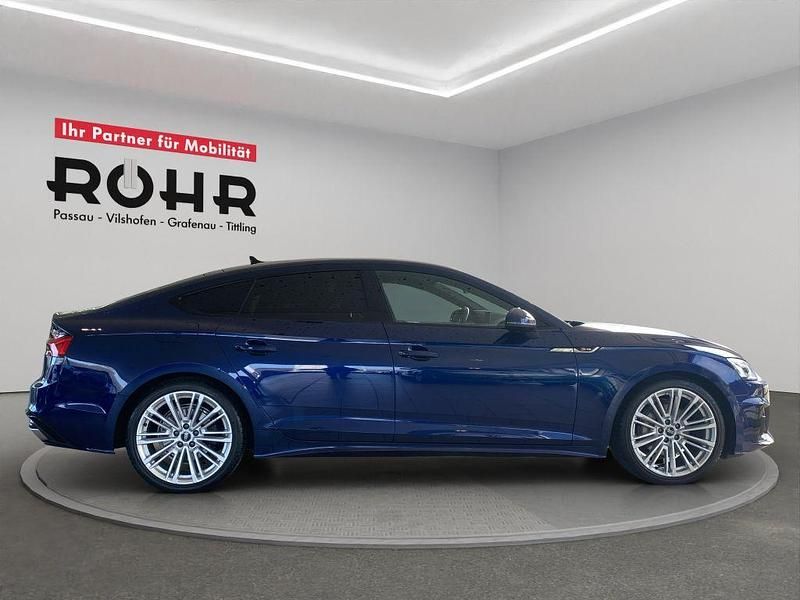 Gebraucht Audi A5 Sportback S-Line 204 PS (150 kW) 2022 Navarrablau metallic Kleinwagen