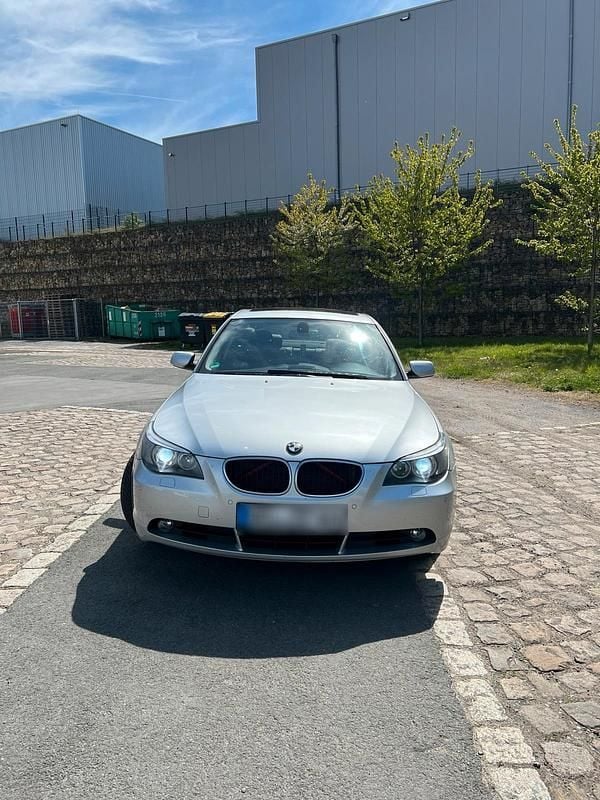 Second-hand BMW 525 218 CP (160 kW) 2006 Gri Berlinǎ