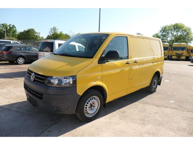 Gebraucht VW T5 84 PS (61 kW) 2012 Ginstergelb r1032 Van