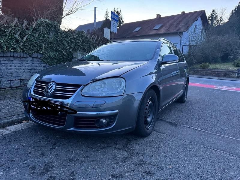 Gebraucht VW Golf V 122 PS (89 kW) 2009 Grau Kombi