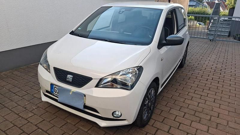 Weiß Gebraucht 2019 Seat Mii Chic Kleinwagen | 7.100 € (Guter Preis) - Bild 1/4