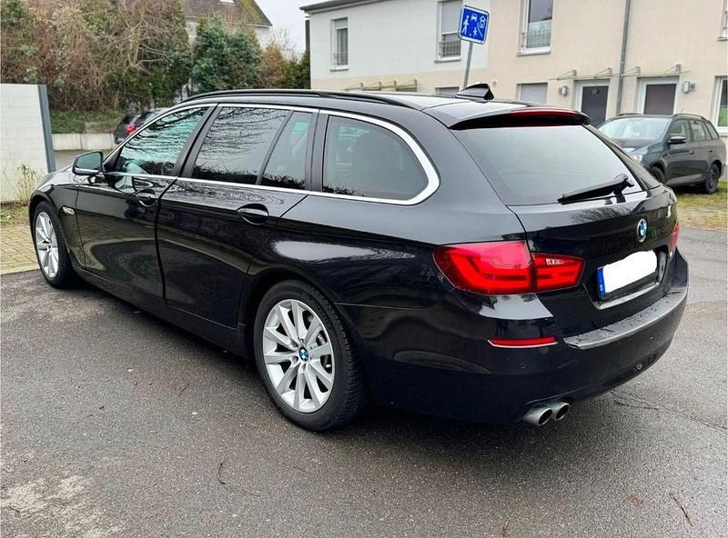 Gebraucht BMW 525 218 PS (160 kW) 2011 Schwarz Kombi