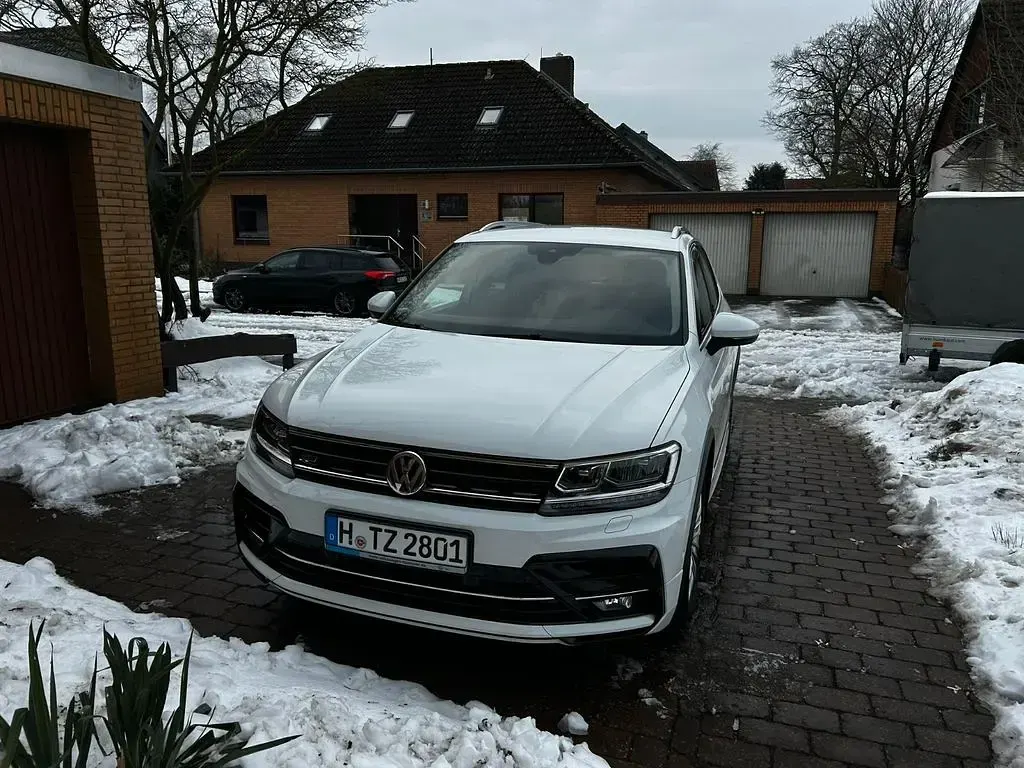 Gebraucht VW Tiguan Sound 150 PS (110 kW) 2018 Weiß SUV