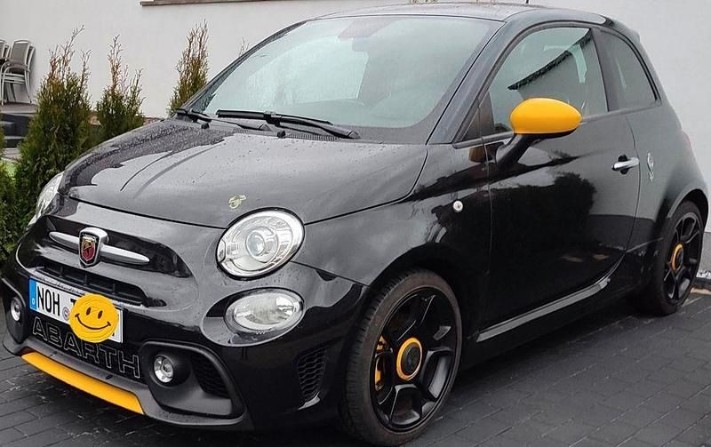 Schwarz Gebraucht 2020 Abarth 595 Pista Kleinwagen | 19.200 € (Guter Preis) - Bild 1/1