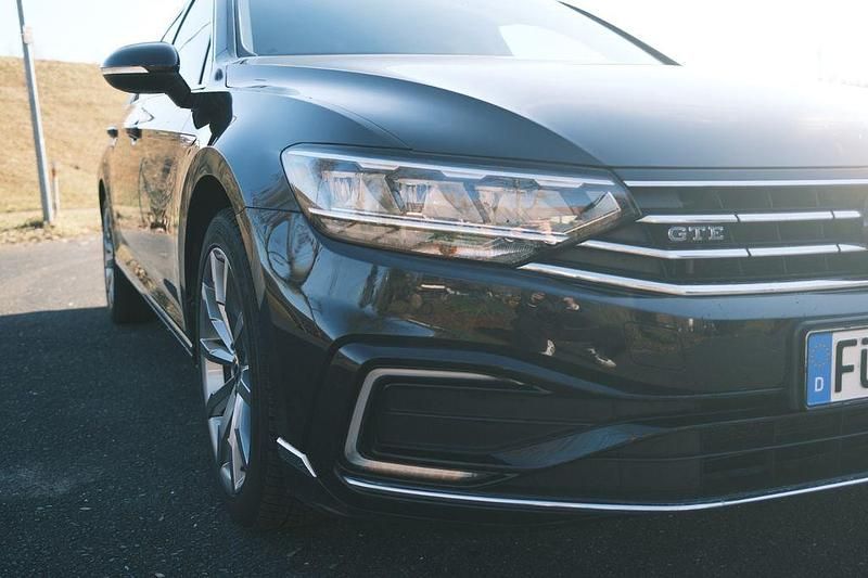 Gebraucht VW Passat GTE 218 PS (160 kW) 2021 Schwarz Kombi