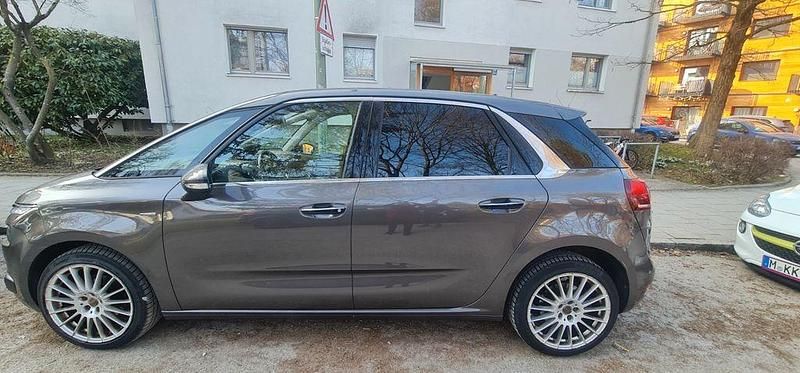 Gebraucht Citroën C4 Picasso Exclusive 131 PS (96 kW) 2015 Braun Van / Kleinbus