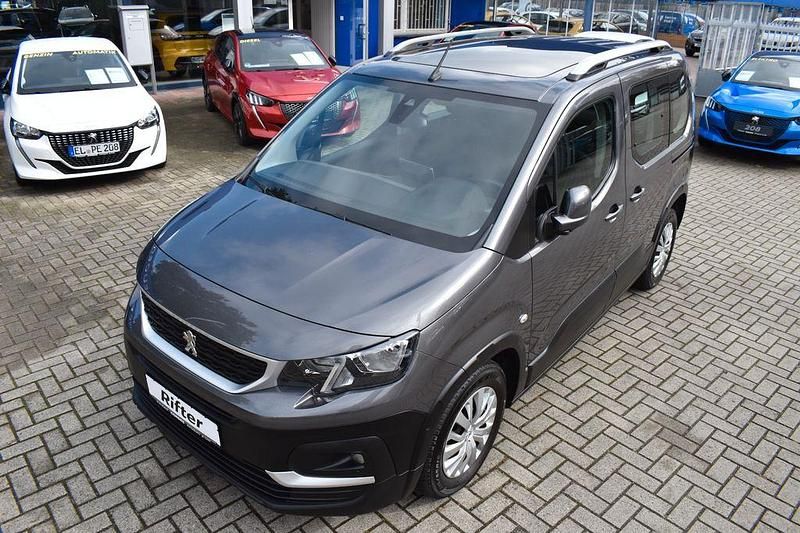 Grau Gebraucht 2019 Peugeot Rifter Active Van / Kleinbus | 20.990 € (Fairer Preis) - Bild 1/4