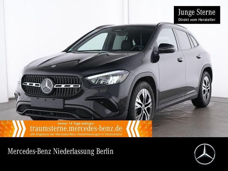 Schwarz Gebraucht 2024 Mercedes GLA200 Advanced SUV | 37.590 € (Guter Preis) - Bild 1/3