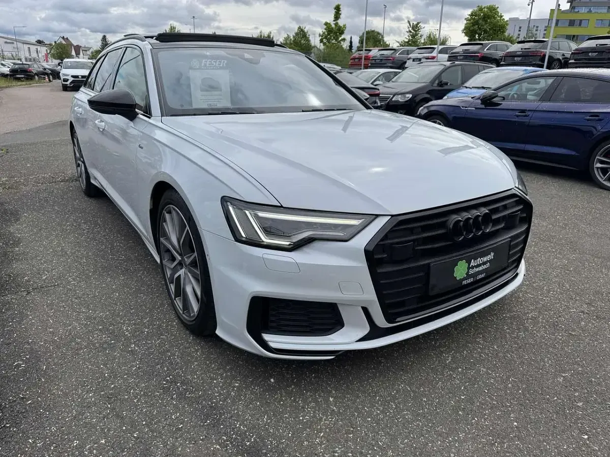 Gebraucht Audi A6 S-Line 204 PS (150 kW) 2023 Gletscherweiß Kombi