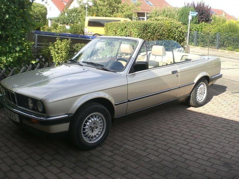 Beige Gebraucht 1988 BMW 320 Cabriolet Sport Line Cabrio | 22.999 € - Bild 1/4