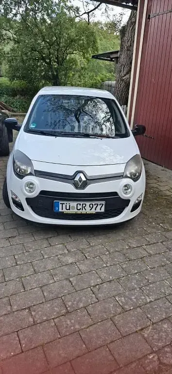 Używany Renault Twingo 75 KM (55 kW) 2014 Biały Hatchback