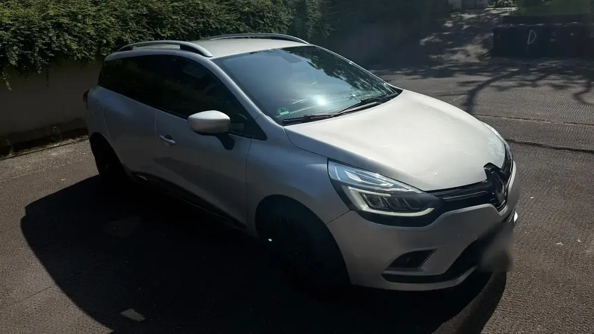 Gebraucht Renault Clio 75 PS (55 kW) 2018 Grau Kombi