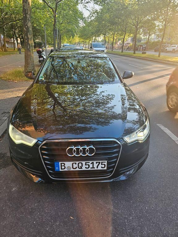 Schwarz Gebraucht 2011 Audi A6 Limousine | 10.000 € (Fairer Preis) - Bild 1/4