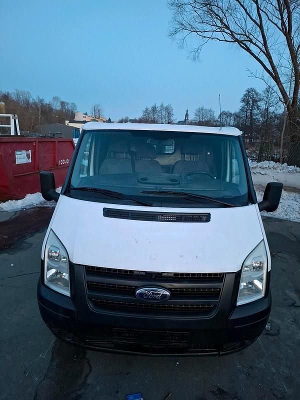 Weiß Gebraucht 2011 Ford Transit Van / Kleinbus | 2.650 € - Bild 1/4