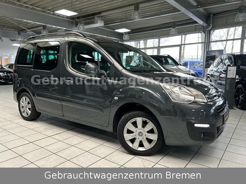 Gebraucht Citroën Berlingo Shine 110 PS (80 kW) 2018 Grau Van / Kleinbus