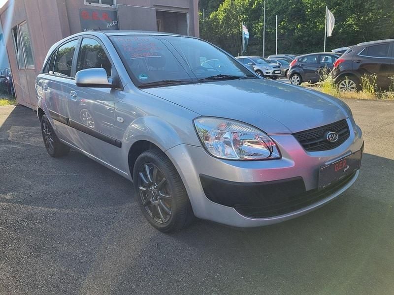 Gebraucht Kia Rio 97 PS (71 kW) 2009 Kleinwagen