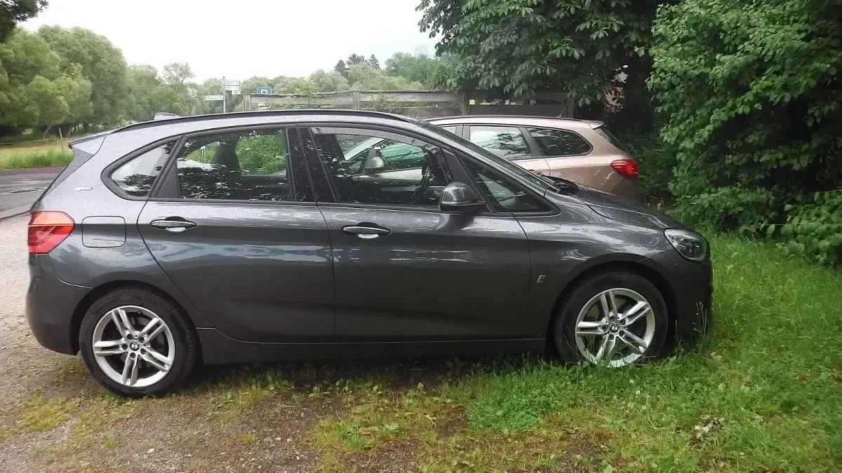Gebraucht BMW 225 Active Tourer iPerformance 224 PS (164 kW) 2018 Van / Kleinbus