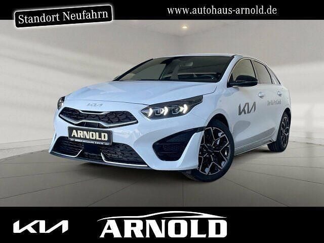 Gebraucht Kia ProCeed GT-Line 140 PS (102 kW) 2024 Schwarz (carraraweiß) Kleinwagen