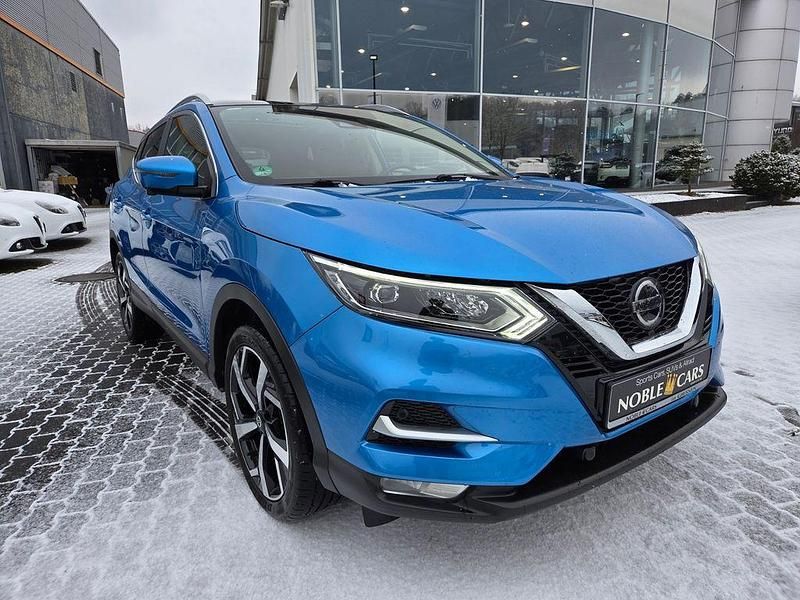 Vivid blue/caspian blue (metallic) Gebraucht 2021 Nissan Qashqai 360º SUV | 21.590 € (Fairer Preis) - Bild 1/4