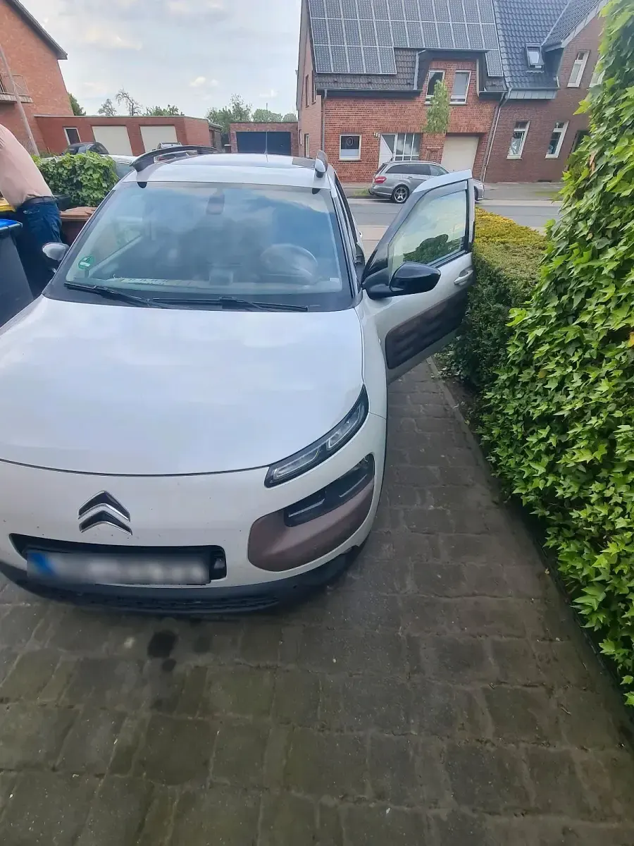 Gebraucht Citroën C4 Cactus 2014 Weiß Kleinwagen