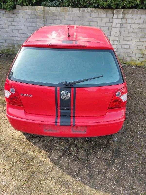 Gebraucht VW Polo 75 PS (55 kW) 2003 Rot Kleinwagen