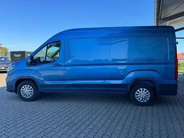 Gebraucht Maxus V90 74 PS (54 kW) 2022 Blau Van