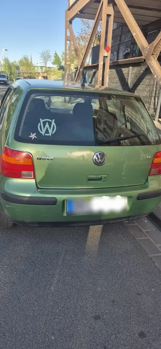 Gebraucht VW Golf III 101 PS (74 kW) 1997 Grün Kleinwagen