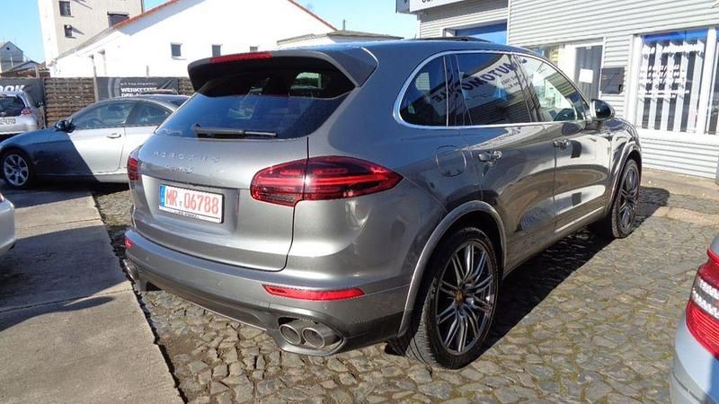 Gebraucht Porsche Cayenne S 385 PS (283 kW) 2017 Grau SUV
